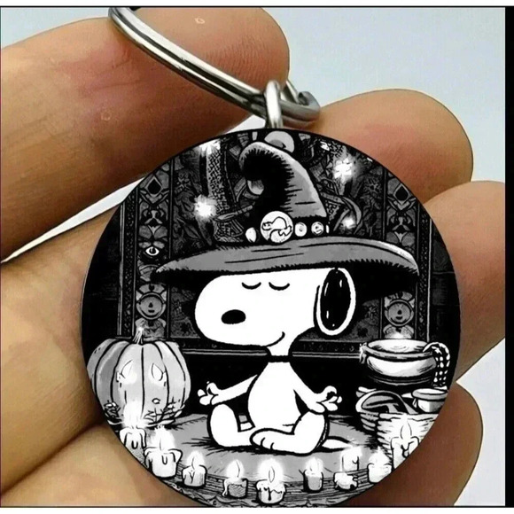 Wizard Snoopy Mediation Relax  Hot Cute Art Keychain - Picture 1 of 1